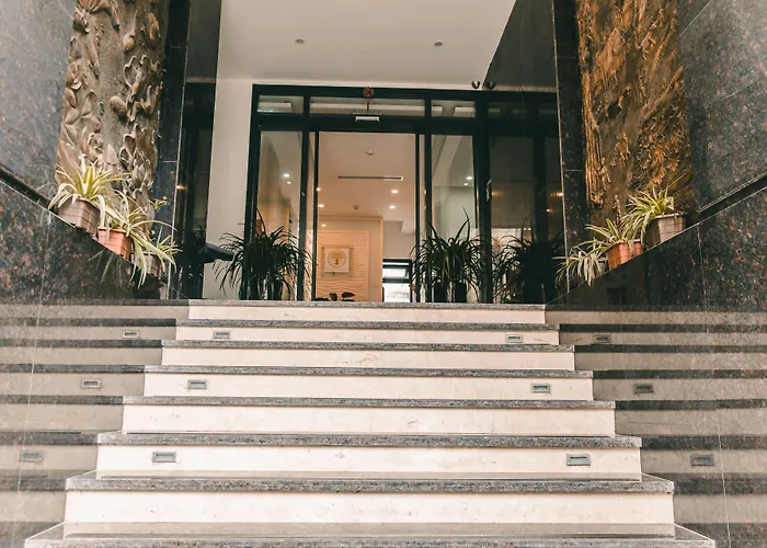 Ficus Suites